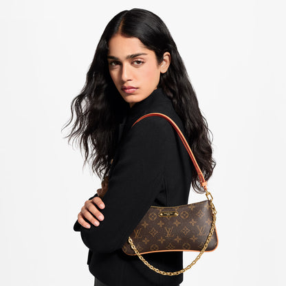 Louis Vuitton Pochette Liv